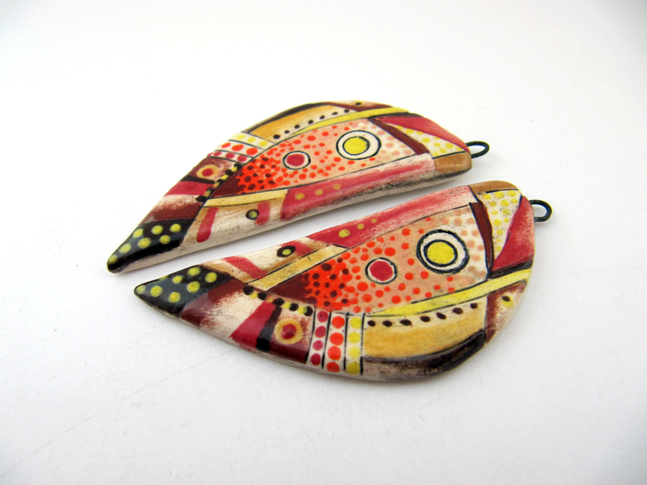 earthy sunset moth wings